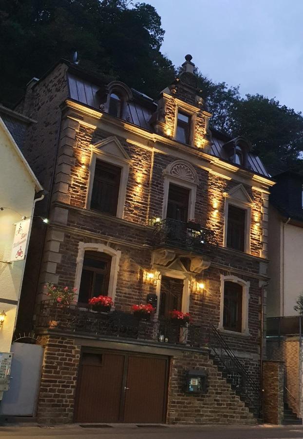 Апартаменты Ehemaliges Winzerhaus Кохем Экстерьер фото